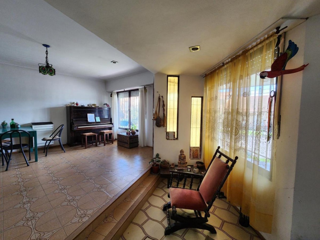 Amplio Chalet en Venta