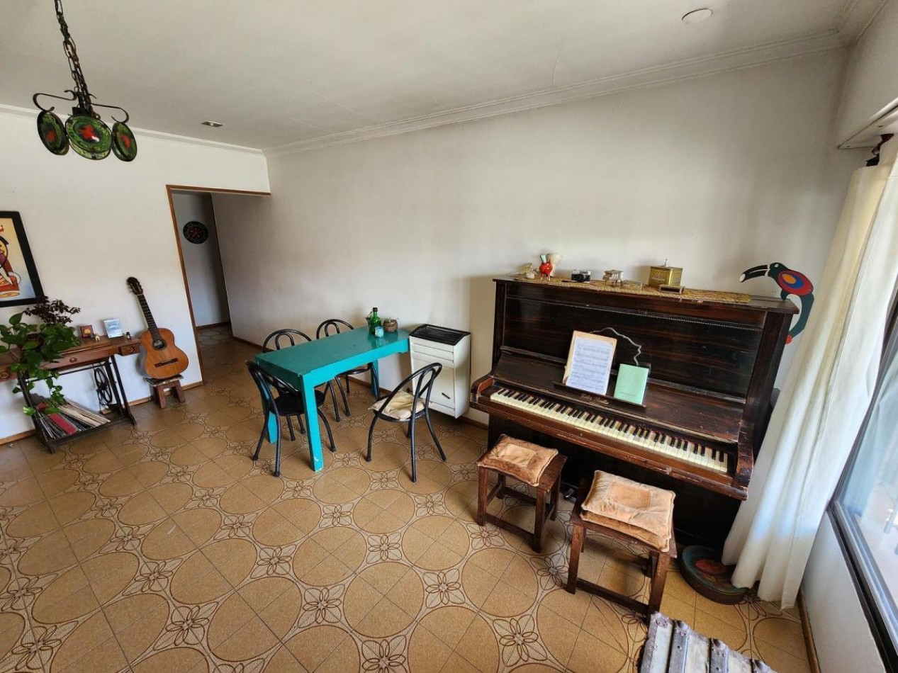 Amplio Chalet en Venta