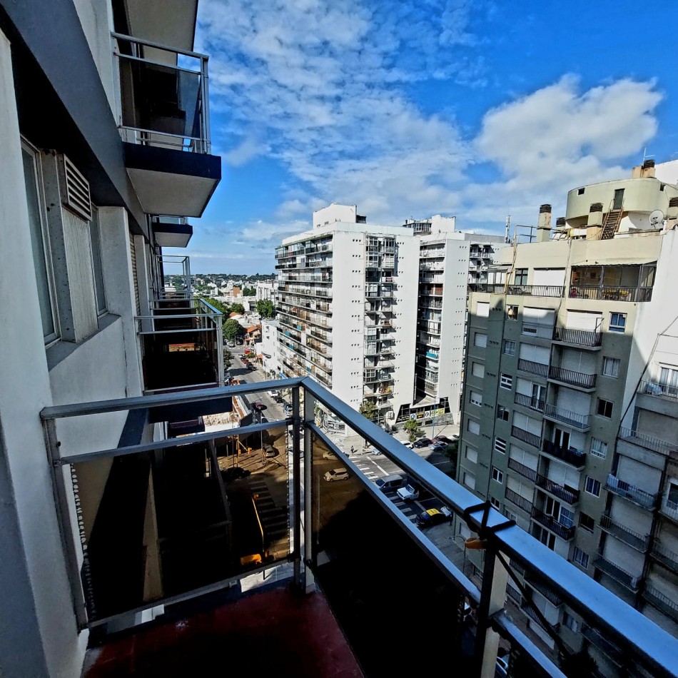DEPARTAMENTO CON VISTA AL MAR