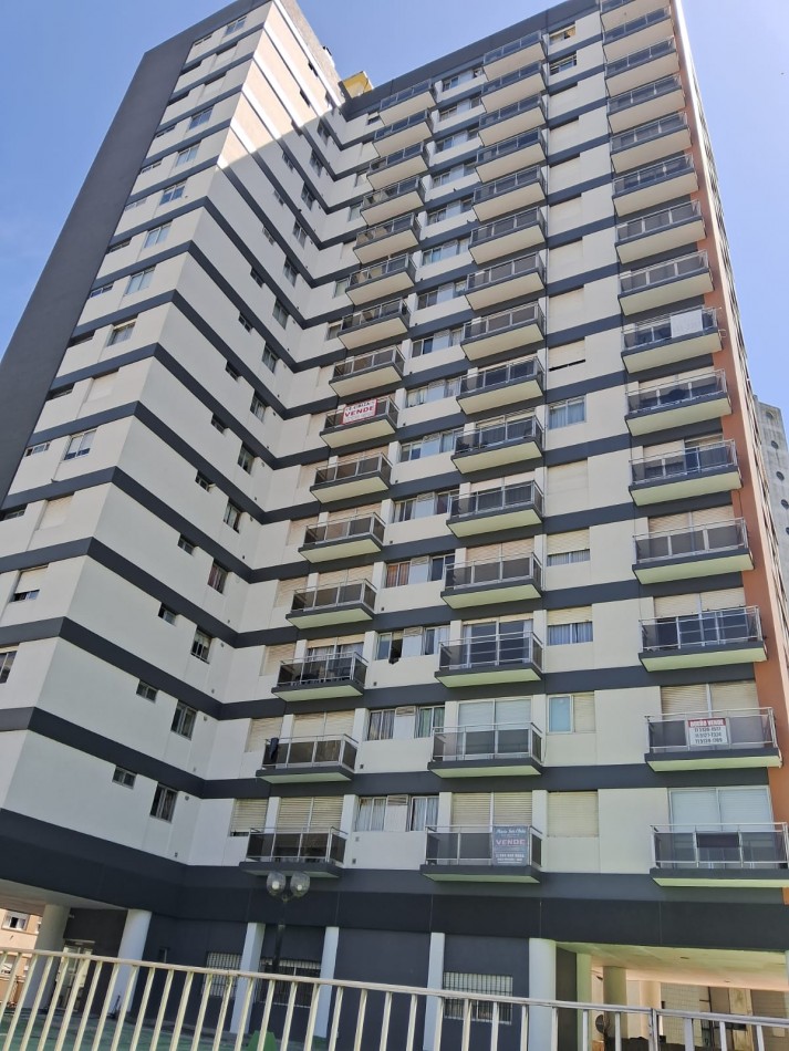 DEPARTAMENTO CON VISTA AL MAR