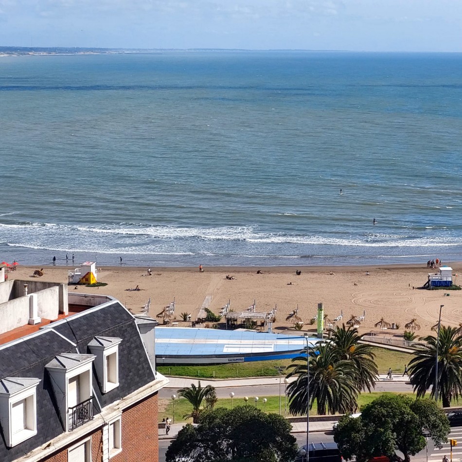 DEPARTAMENTO CON VISTA AL MAR