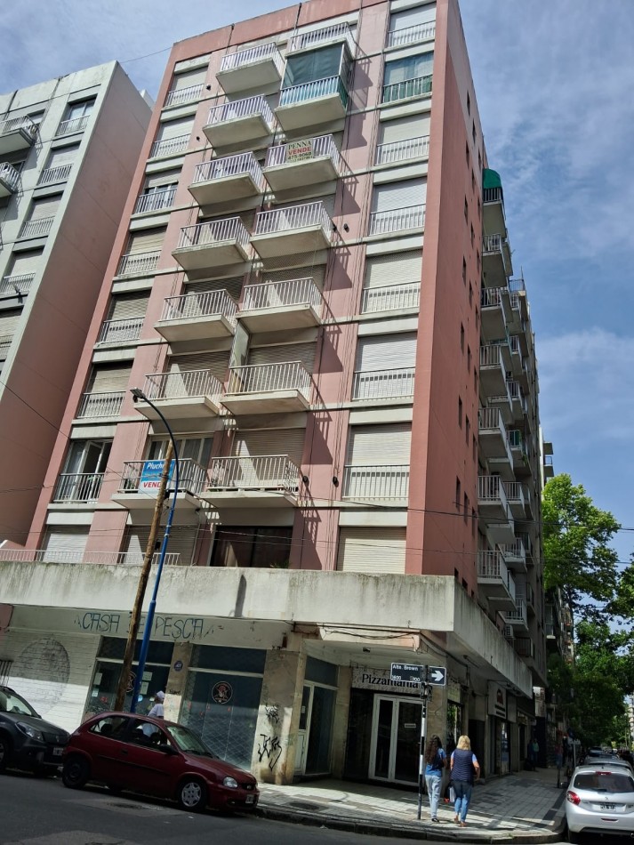 Departamento 2 amb. a la calle