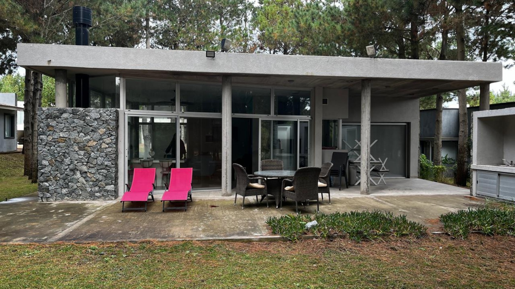 CASA EN VENTA - RESIDENCIAL I 572 - COSTA ESMERALDA