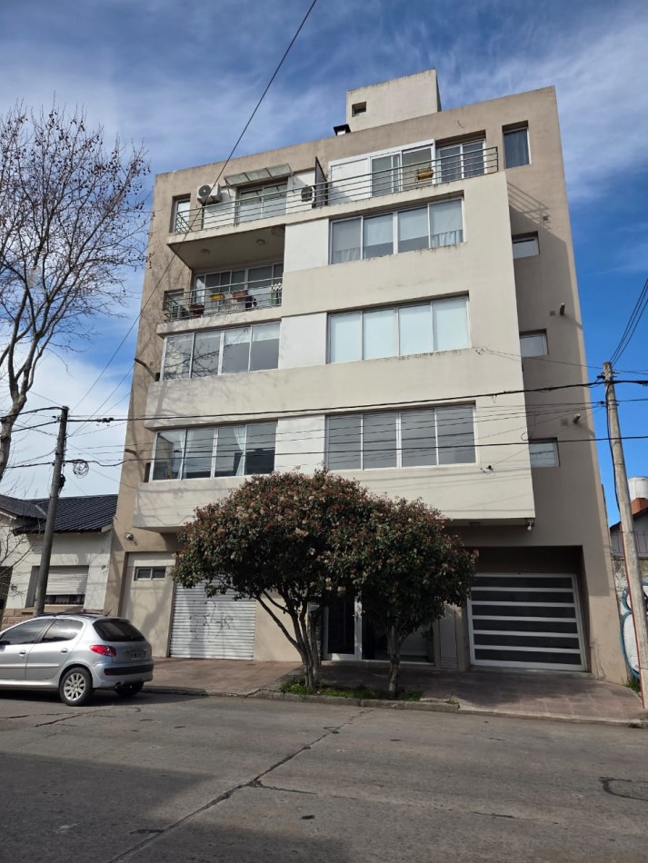 VENTA DEPARTAMENTO 3 AMBIENTES