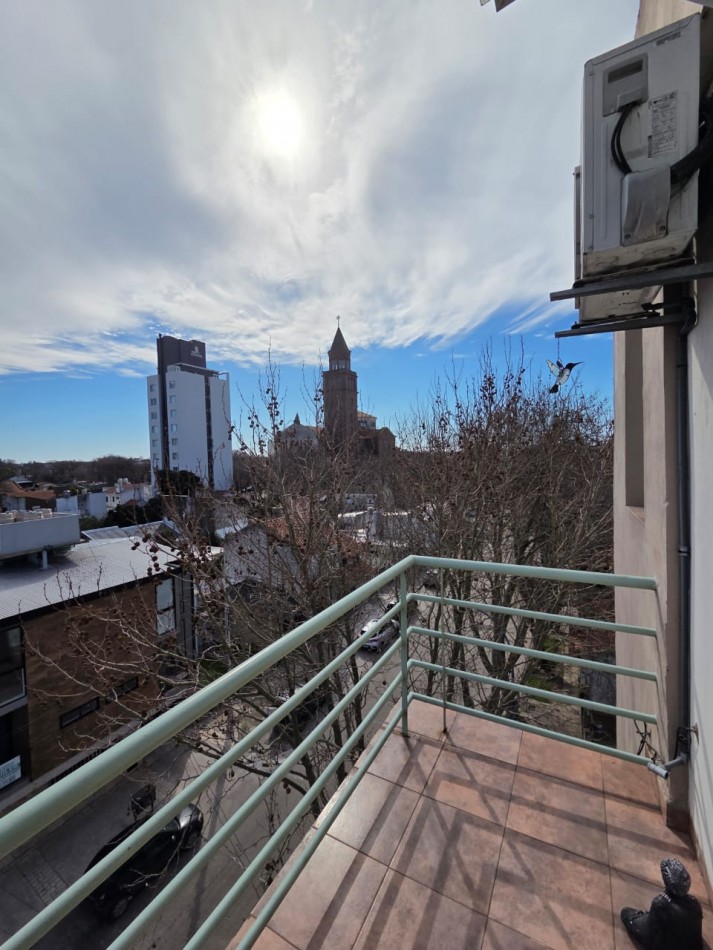 VENTA DEPARTAMENTO 3 AMBIENTES