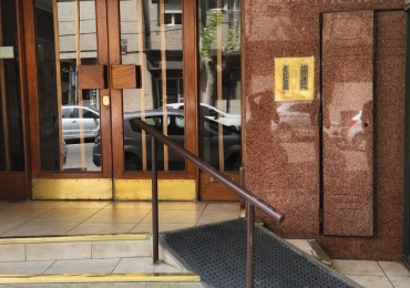 Departamento 2 amb. a la calle